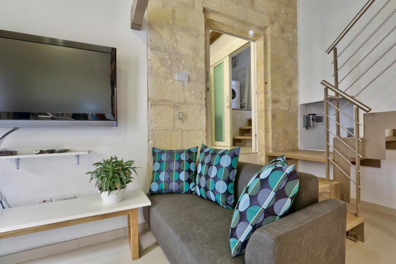 Charming Valletta 1 Bedroom Apartment Off Republic Street Sleeps 4 Exterior foto